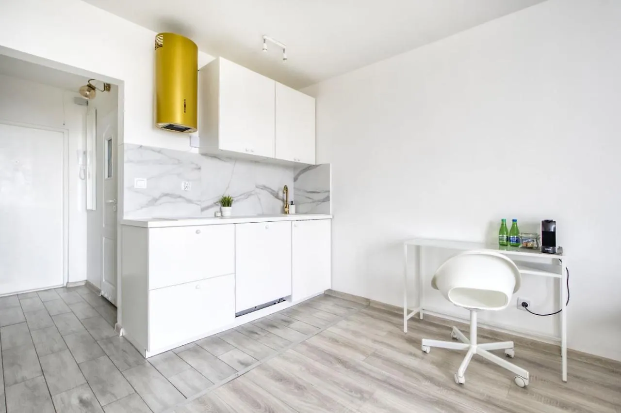 Apartament KING APART Sowińskiego Warszawa 0*,